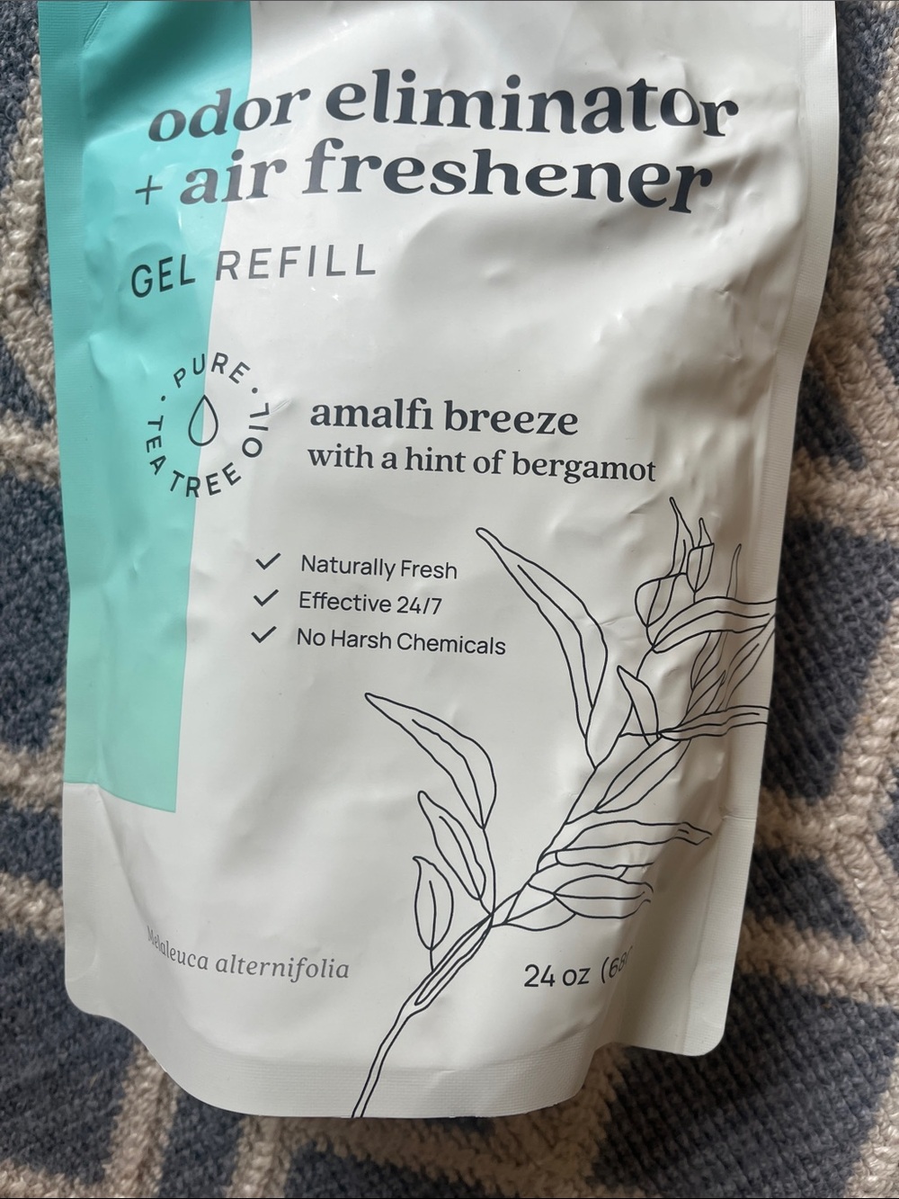 Azuna Air Freshener Refill and (2) 8 oz. Empty Luxe Glass Jars - Picture 4 of 9